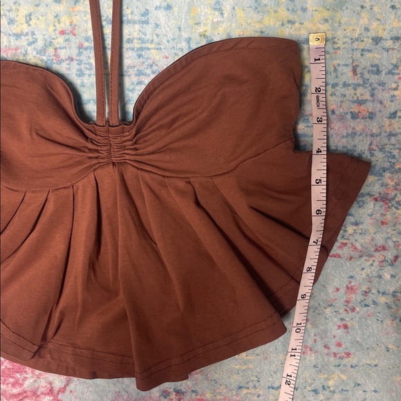 SHEIN Brown Halter Peplum Crop Top - Picture 4 of 6